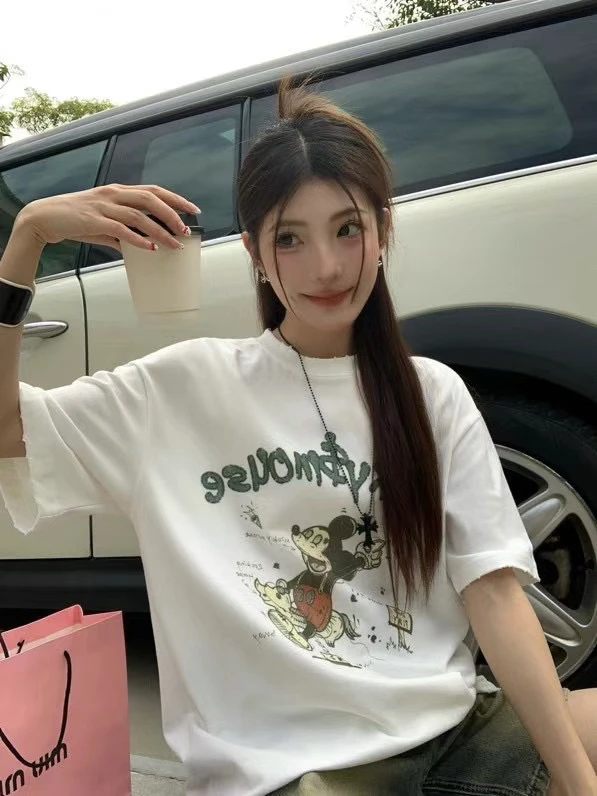 （南油娜姐）2025新款：小众设计米奇字母印花宽松短袖T恤25125