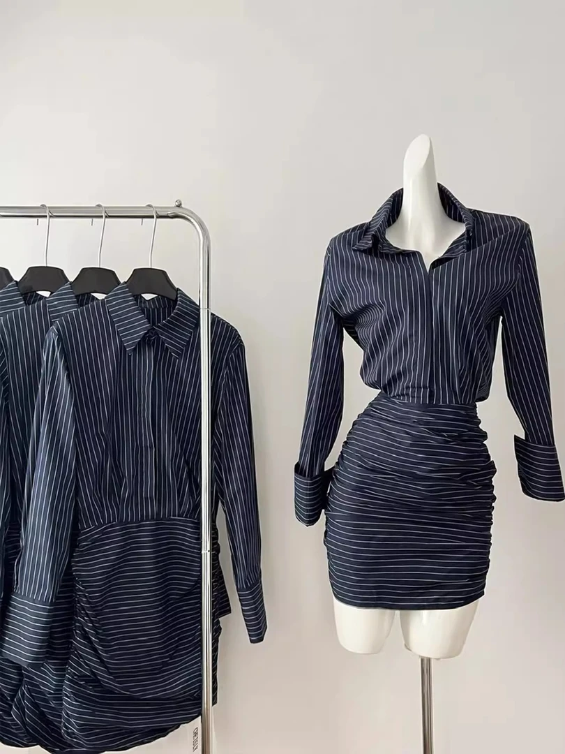 美式polo领条纹长袖衬衫连衣裙2025新款秋冬季修身气质显瘦包臀裙