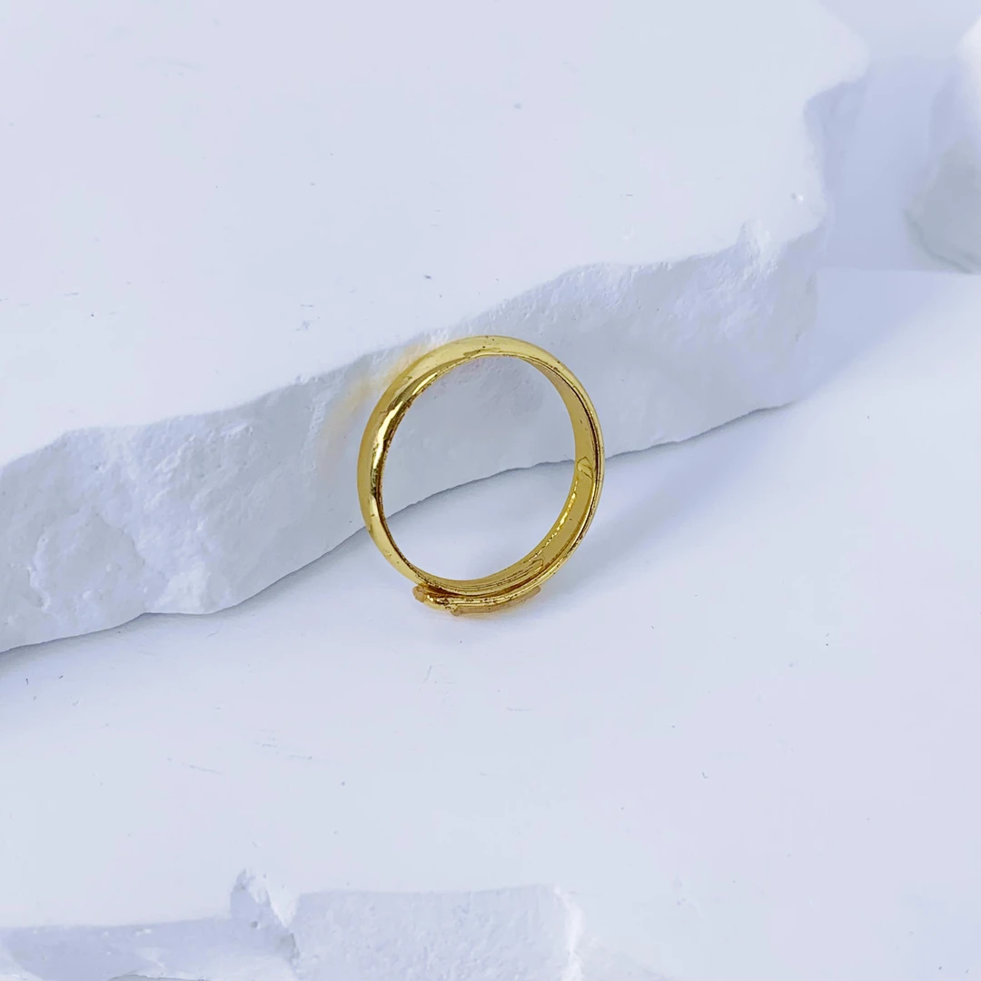 时尚情侣通用款式创意饰品（黄）