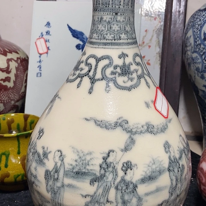 瓶青山人物故事图案瓶