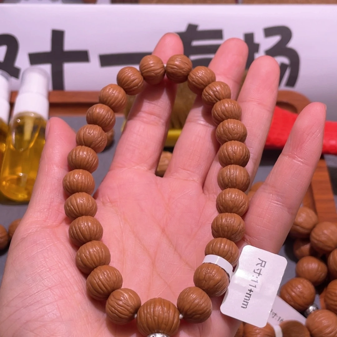 猴头核桃吊坠土豪精品手持