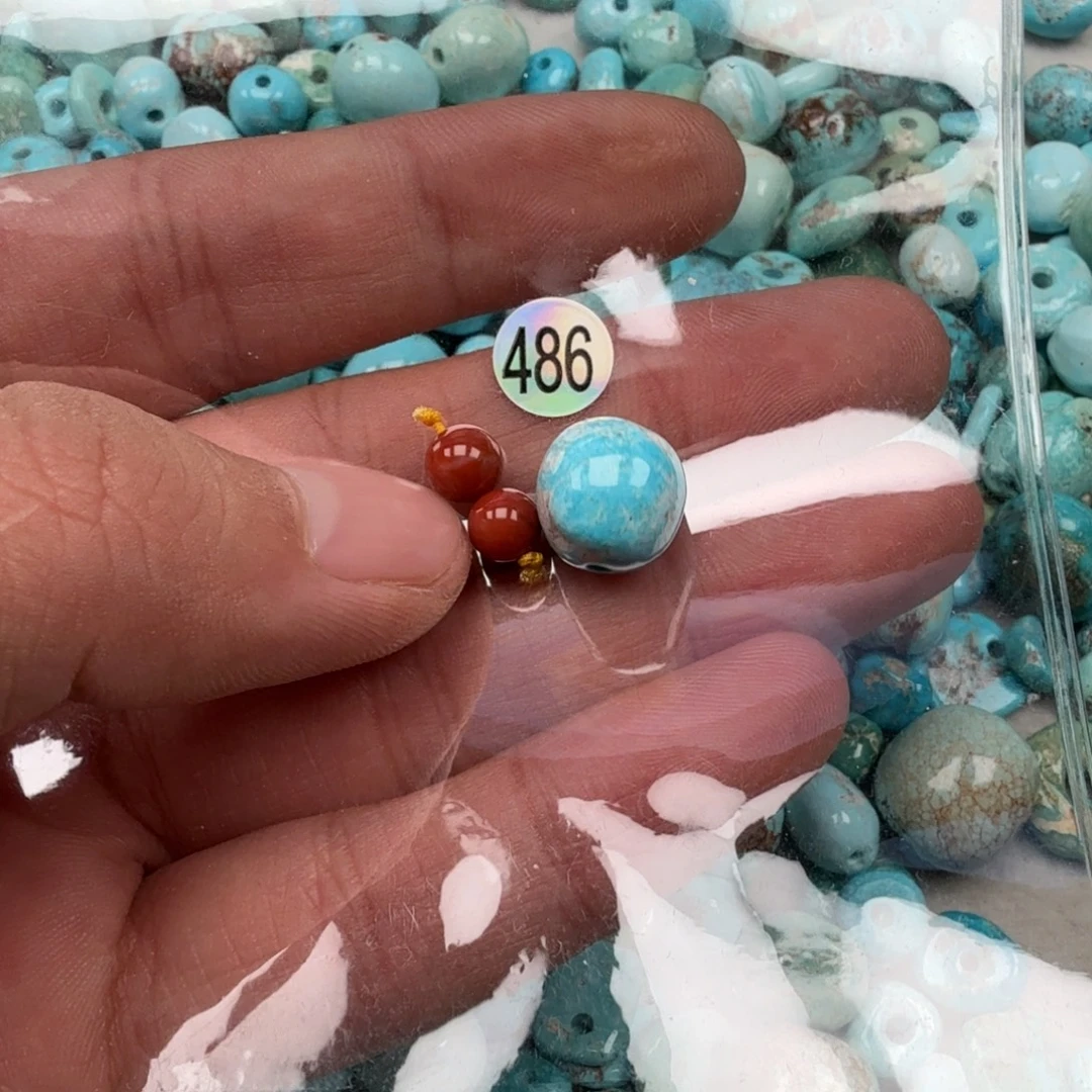 南红玛瑙未镶嵌珠宝奇石