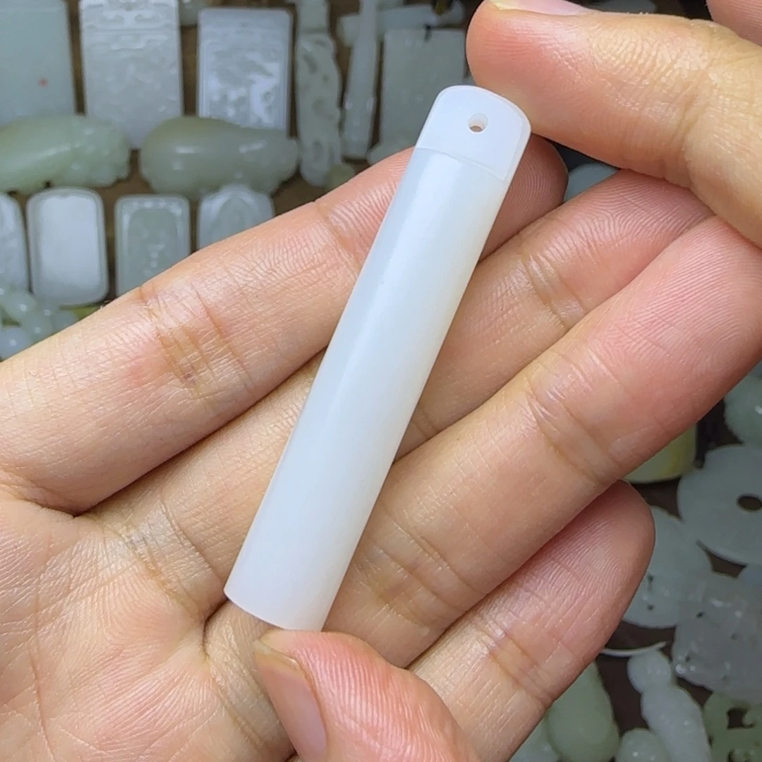和田玉未镶嵌挂件翎管