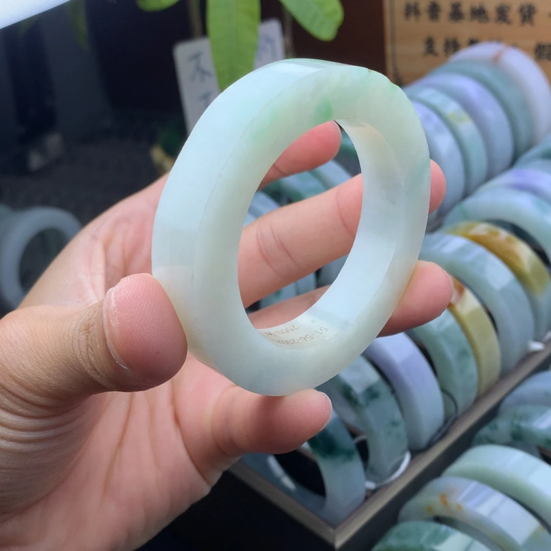 未镶嵌手镯定制翡翠定制手镯