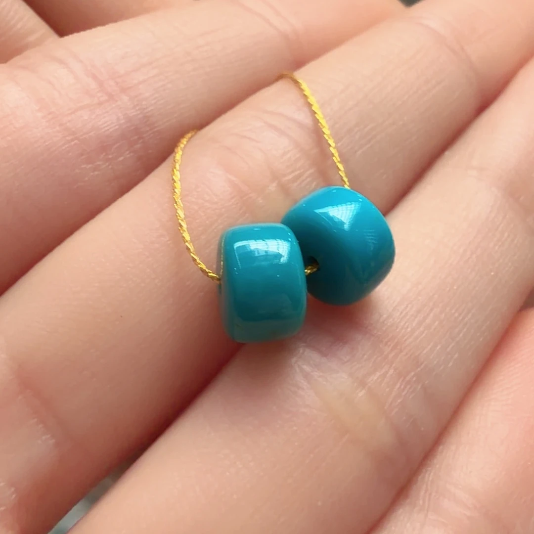 绿松石未镶嵌颈饰