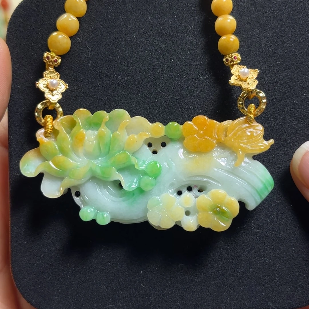 翡翠未镶嵌颈饰天然翡翠