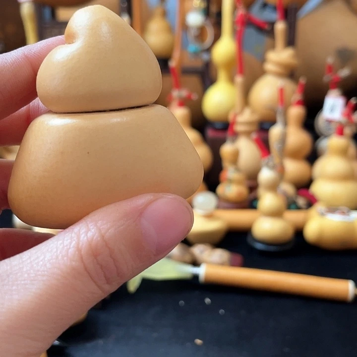 佳****作葫芦岛连山区、去往别人家走