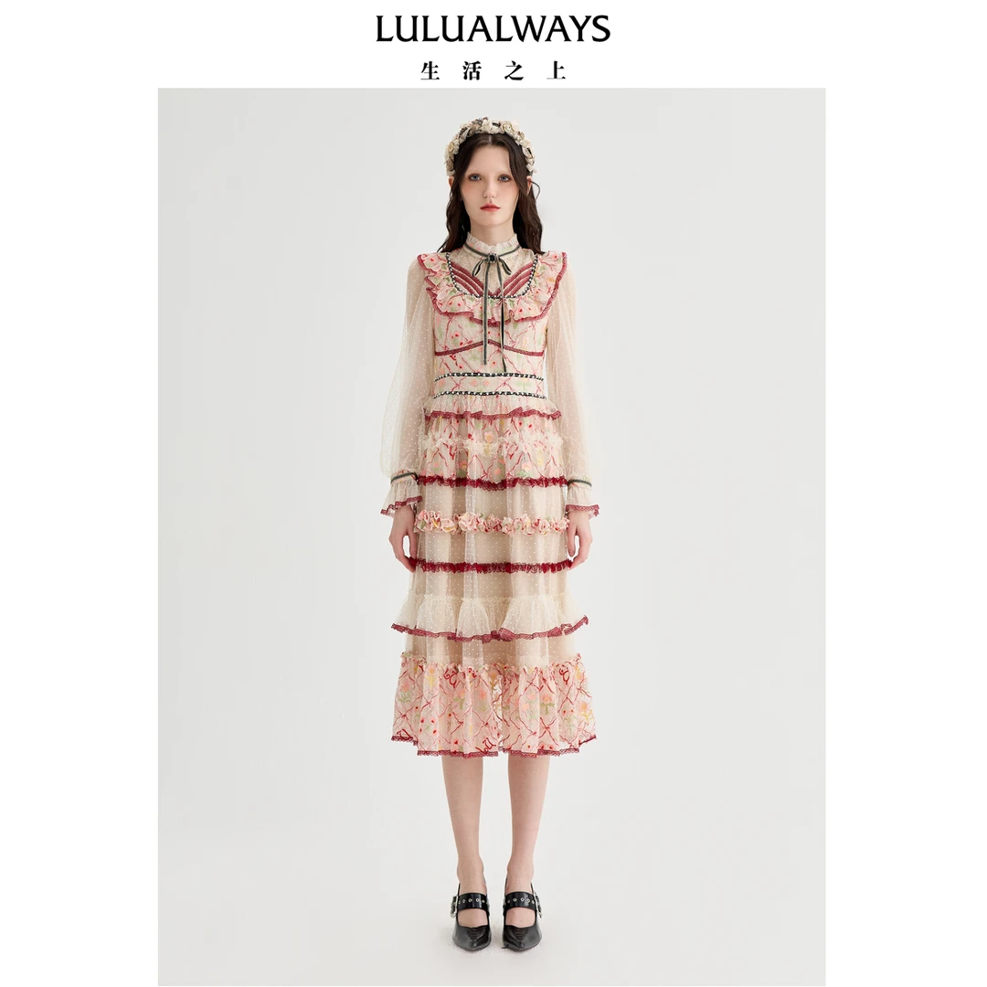 LULUALWAYS【商场同款】25春季新款法式宫廷蕾丝绣花层次感连衣裙