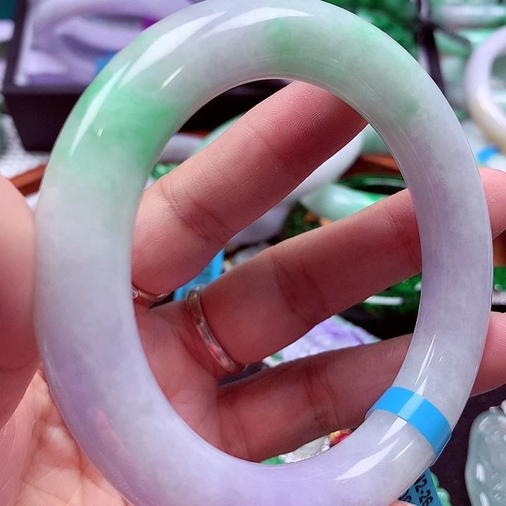 未镶嵌手镯翡翠翡翠