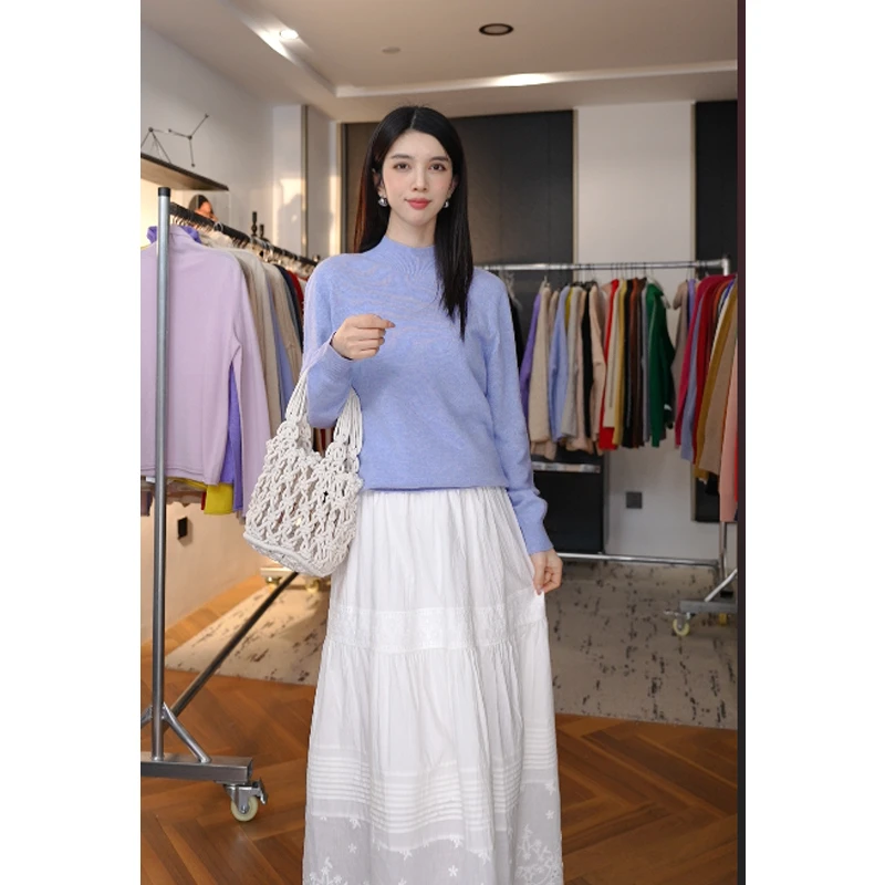 束皙SUSHE 羊绒无缝一体半高领打底针织毛衣2611