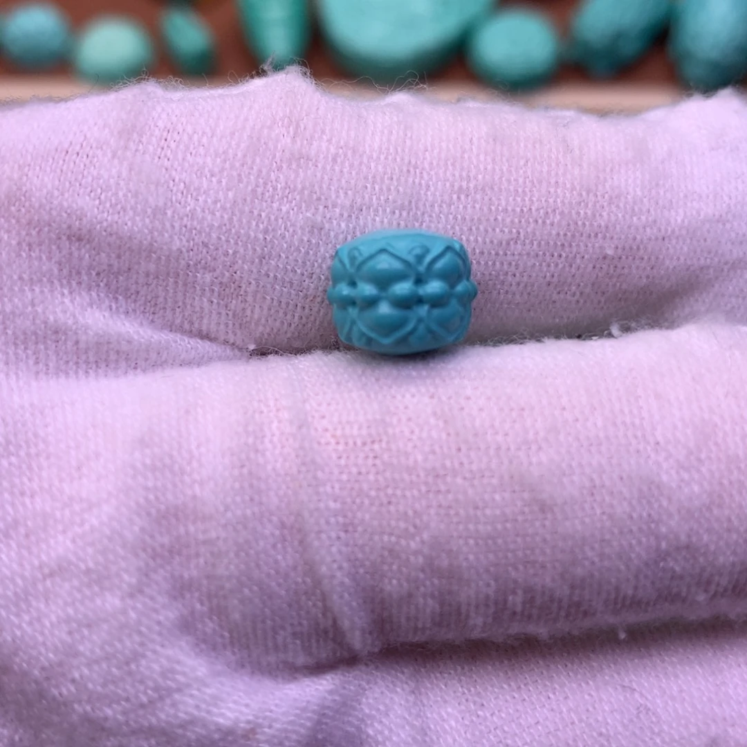 原生态散珠配珠并蒂莲花微瑕卡9.5