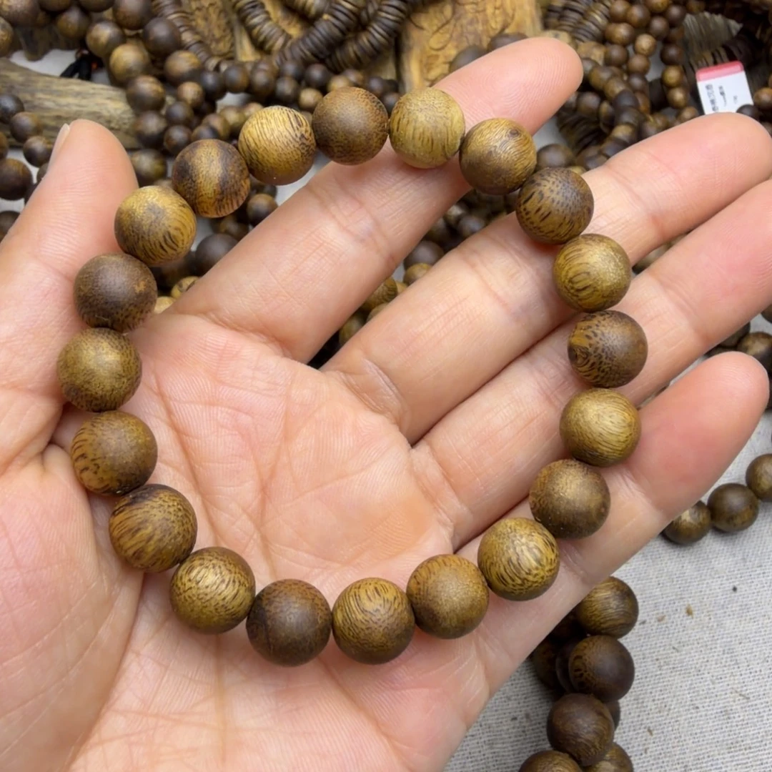 汐***…沉香碎屑沉香奇楠沉香碎屑10mm圆珠