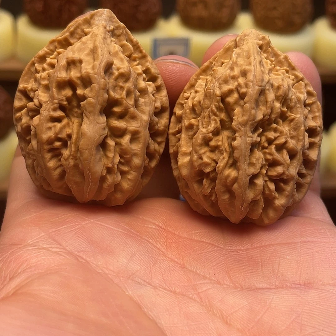 猴头核桃吊坠精品虎头文玩核桃13号