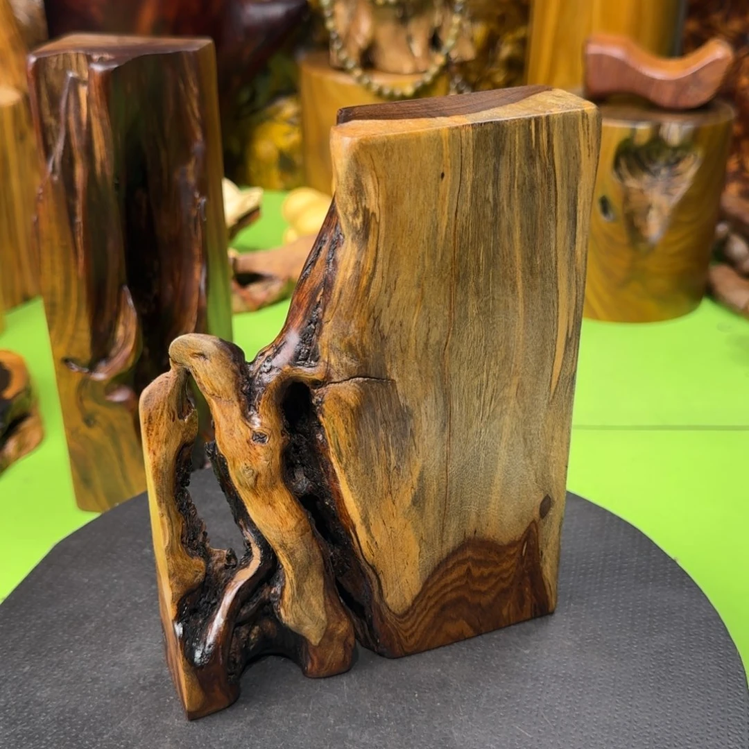 童***格大果紫檀（缅甸花梨）