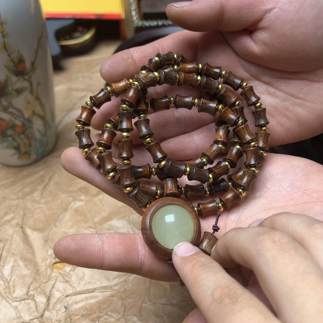 大叶紫檀（黑酸枝木类）