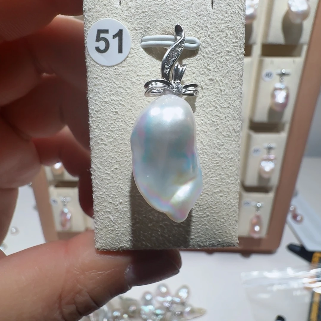 淡水珍珠颈饰合金