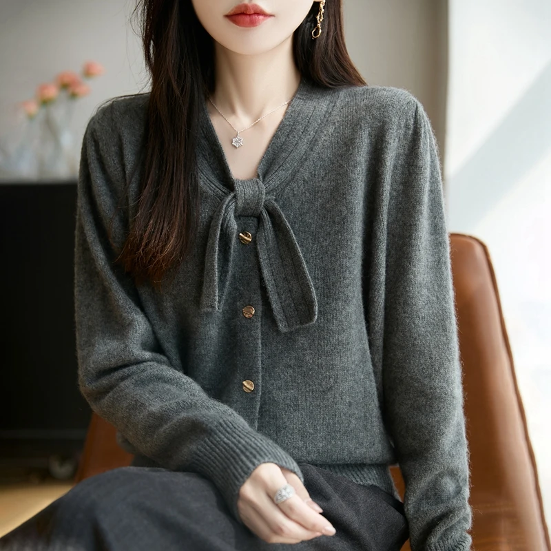 恒源祥集团彩羊女打底洋气针织衫秋季高腰短款针织女装宽松毛针织