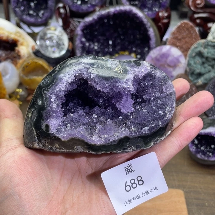水晶未镶嵌珠宝半成品