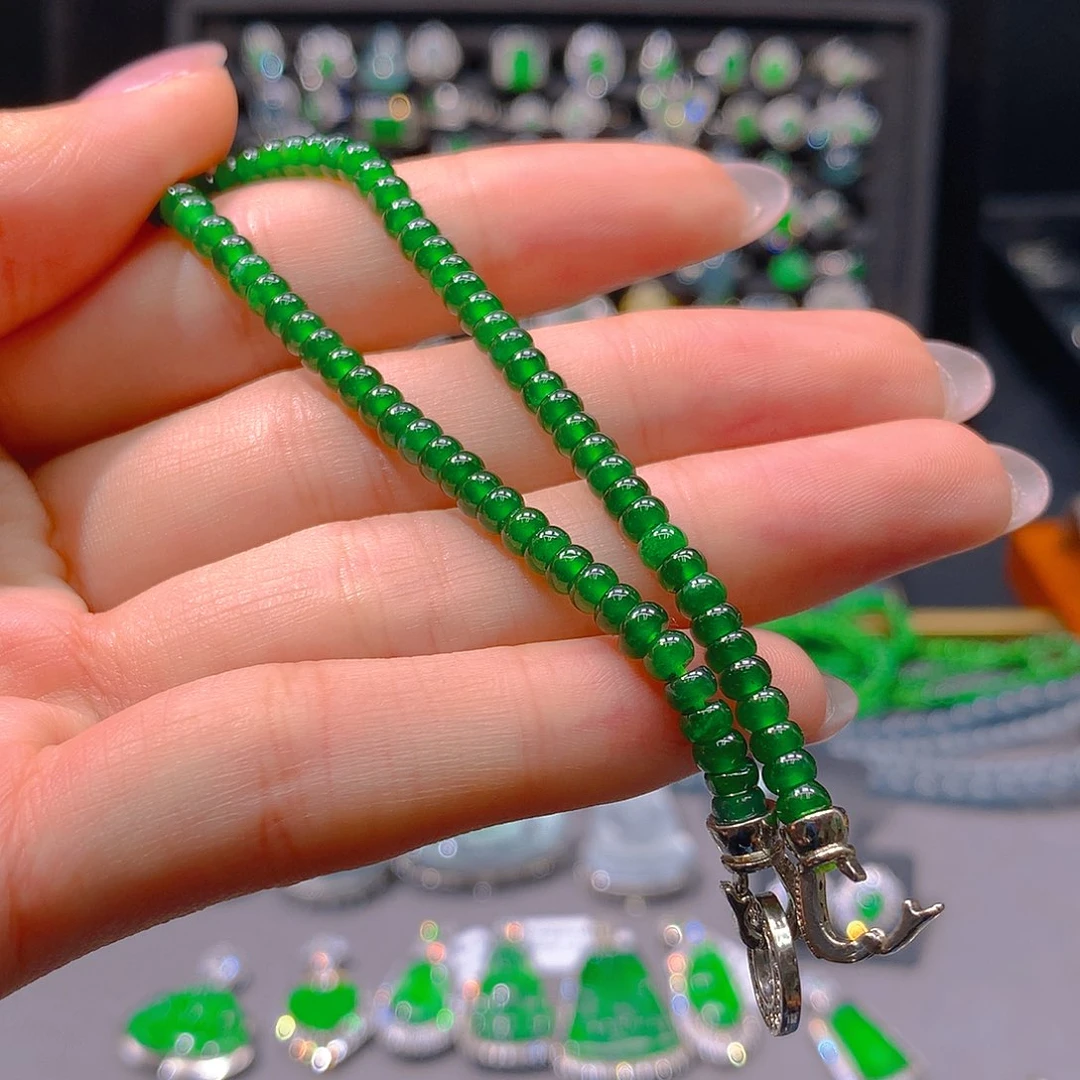 翡翠未镶嵌颈饰天然翡翠