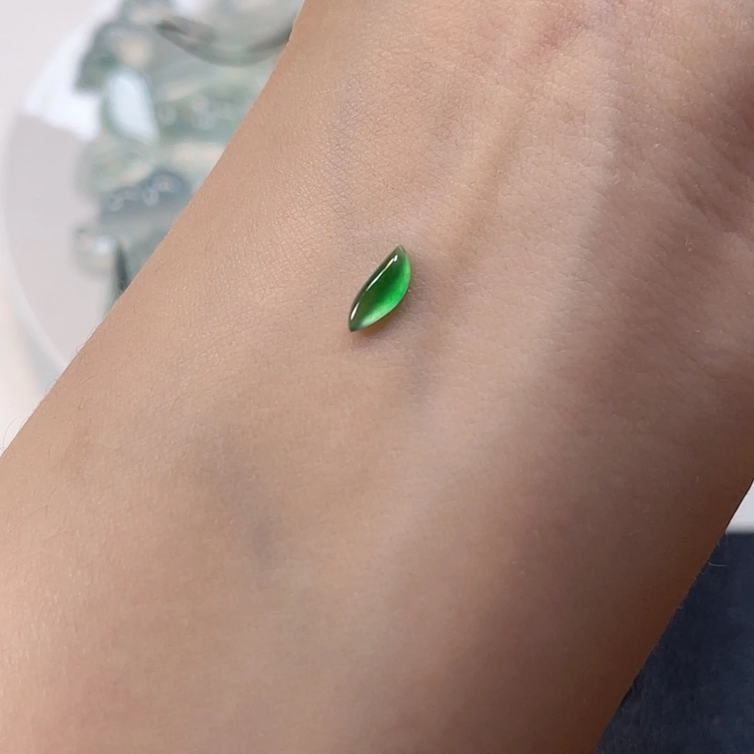 翡翠裸石纯天然A货缅甸翡翠