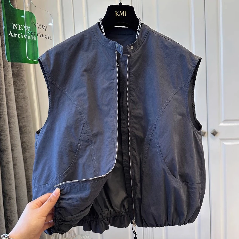 2025春高级感下摆褶皱纯色无袖马甲外套女马夹单排扣拉链圆领潮