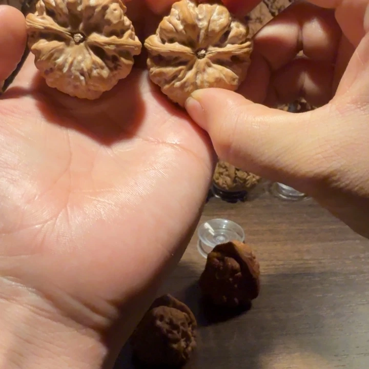 鮟***馫文玩核桃把件蛤蟆的眼睛是真的好看啊我的天啊我