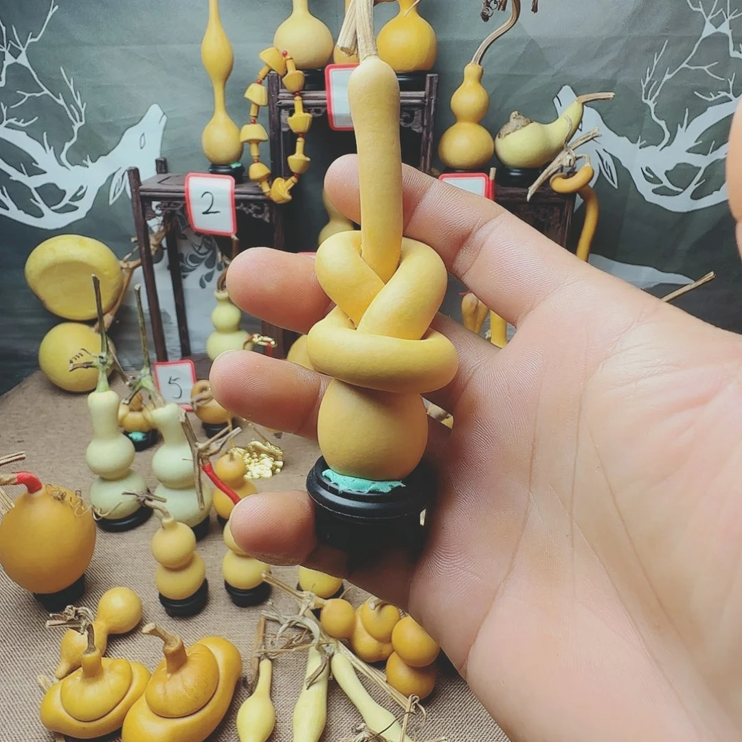 葫芦等多种颜色的花鸟