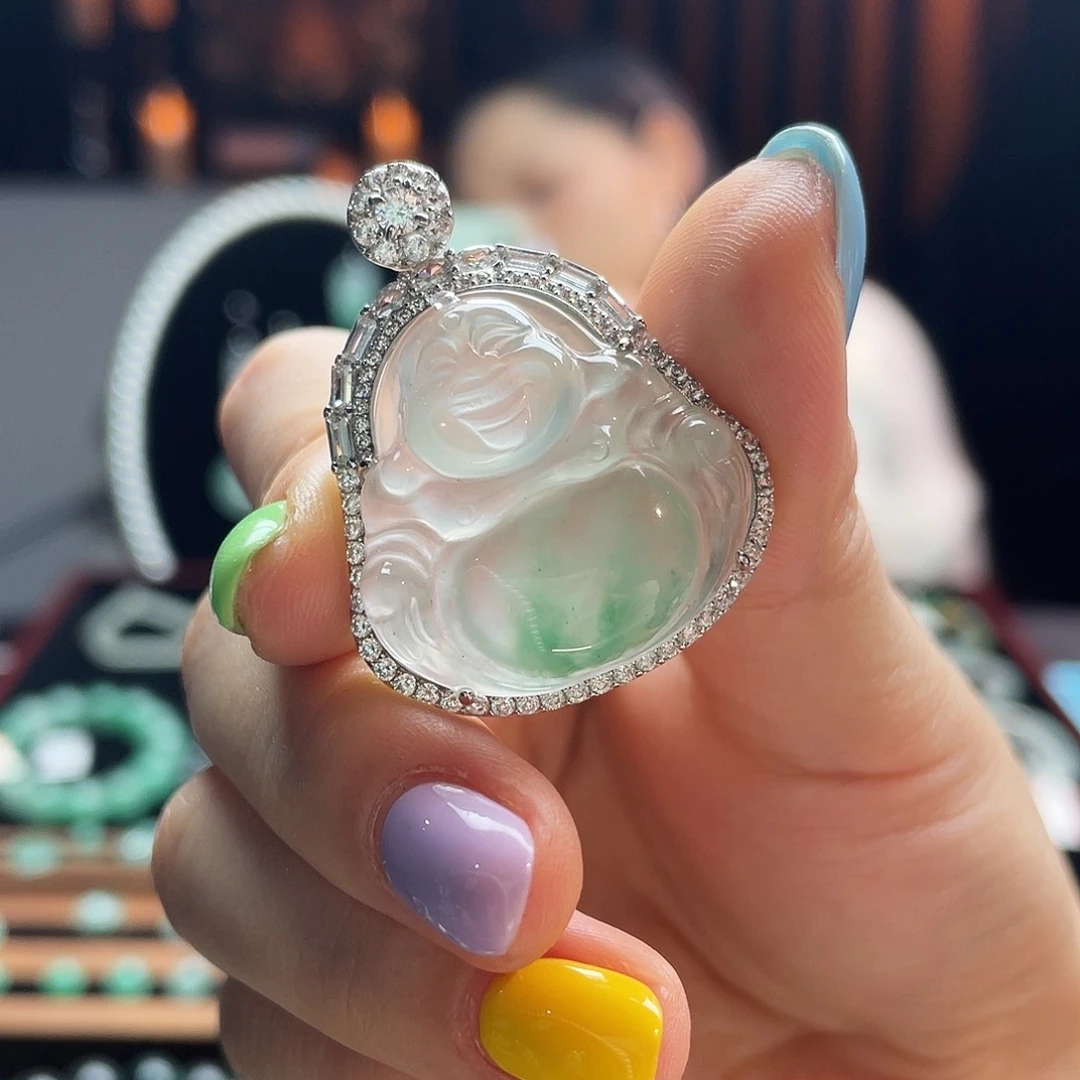 石英质玉（非洲翠）合金手链