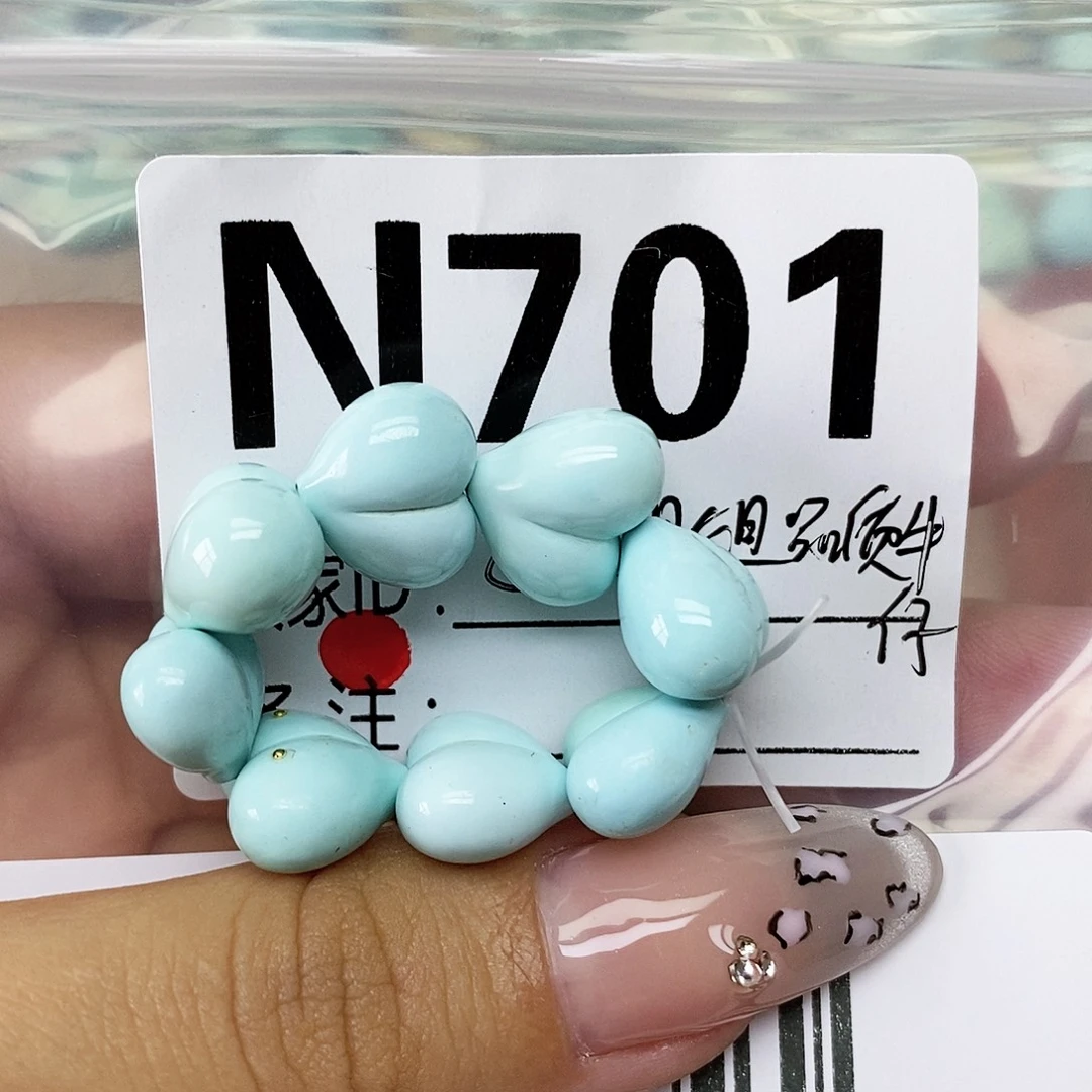 欧***仔绿松石未镶嵌配饰