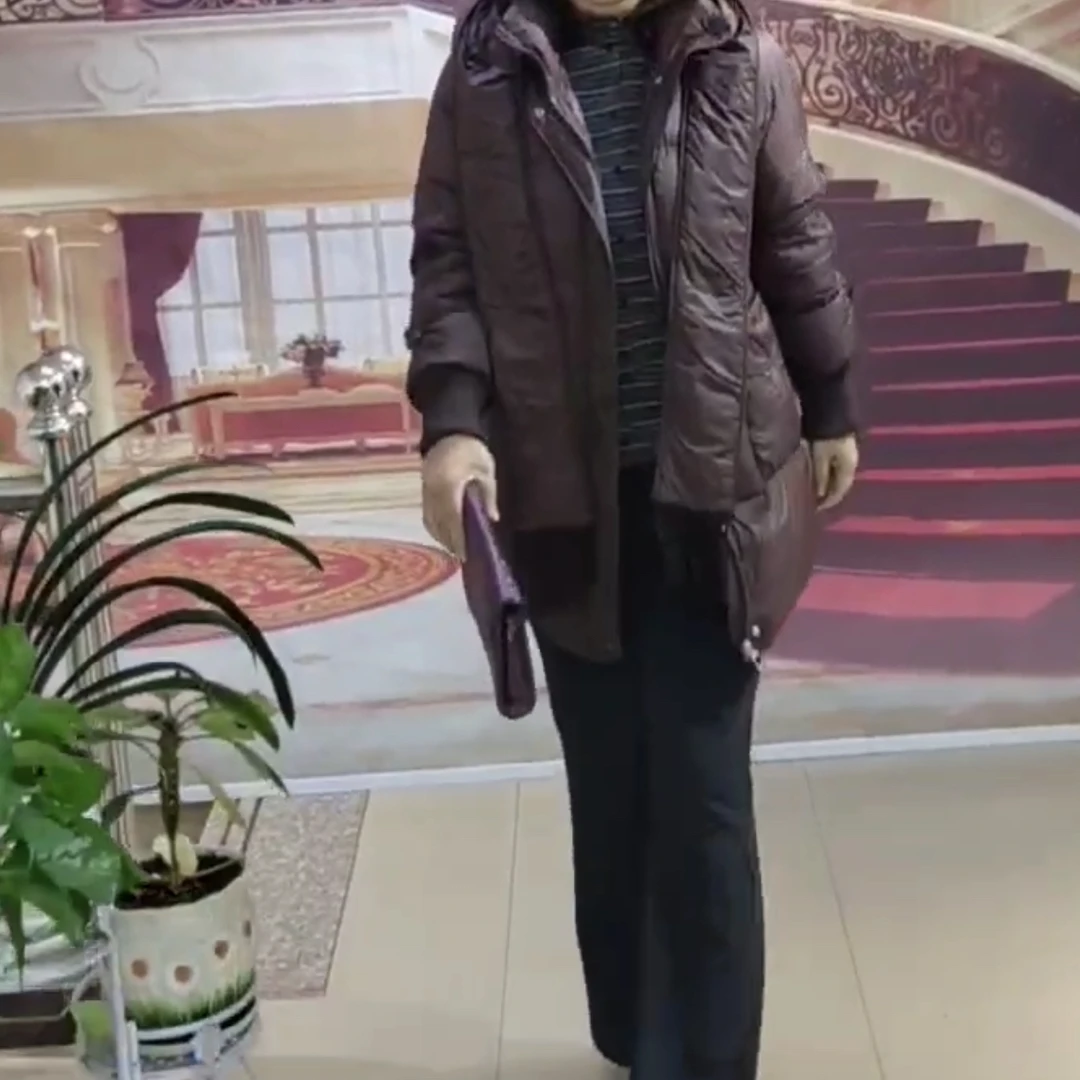 大码女装，羽绒服——17723号