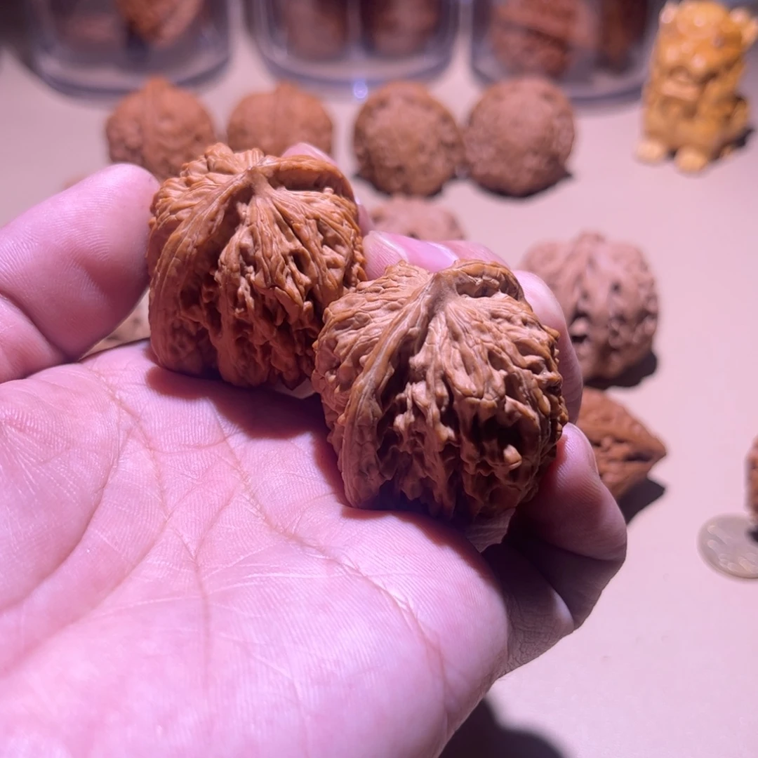 若***z文玩核桃吊坠篓子
