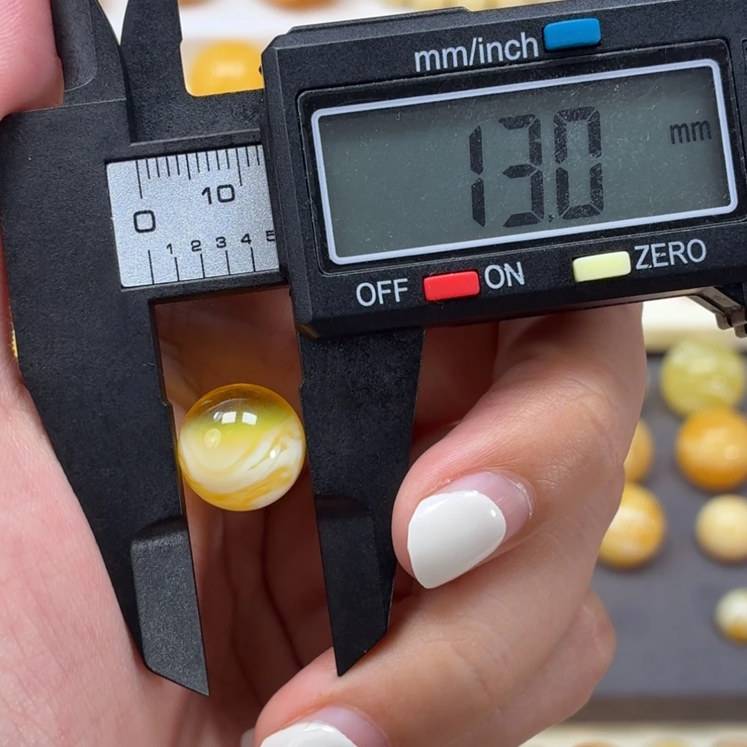 琥珀未镶嵌裸石焦皮13mm