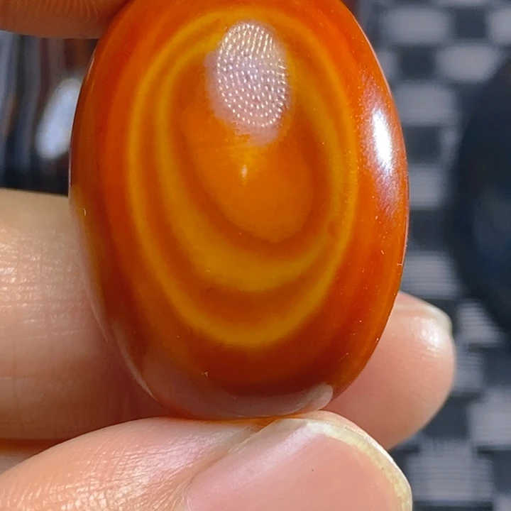 玛瑙/玉髓颈饰未镶嵌八**?