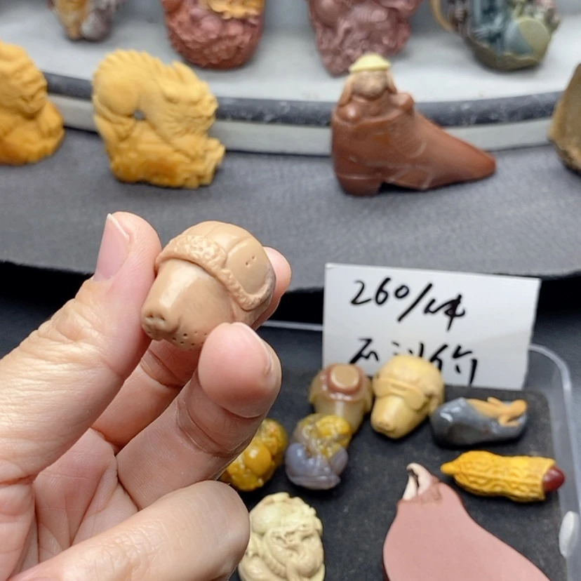 【闪购商品】定制石英质玉吊坠未镶嵌