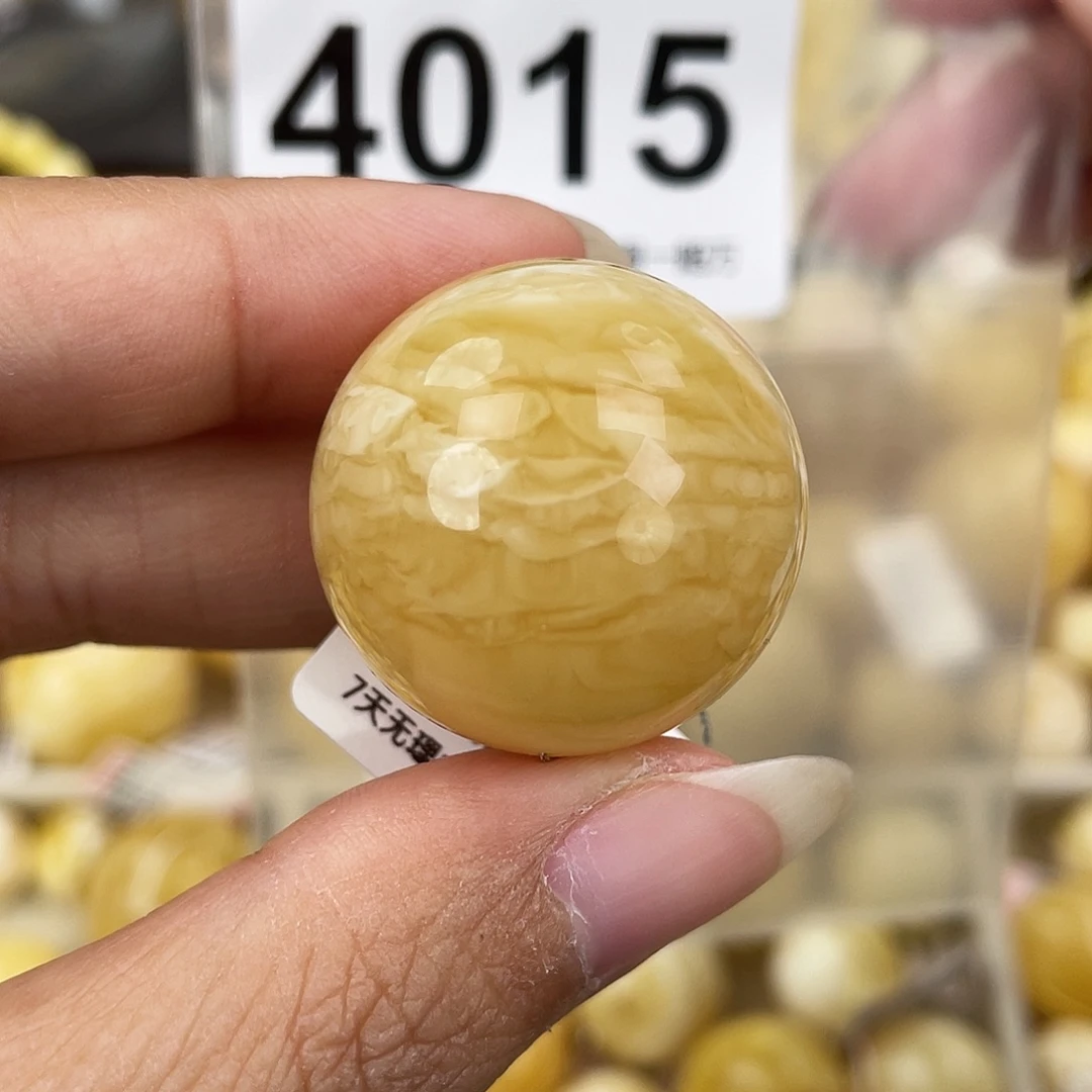 蜜蜡未镶嵌裸石27.2粉