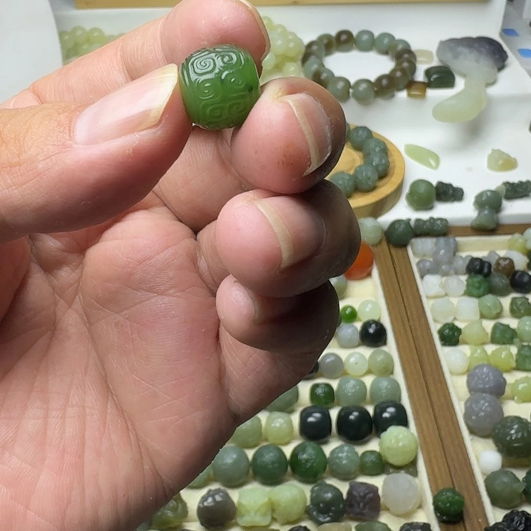 之***昂和田玉未镶嵌珠宝半成品和田玉碧玉回纹老型11×12㎜