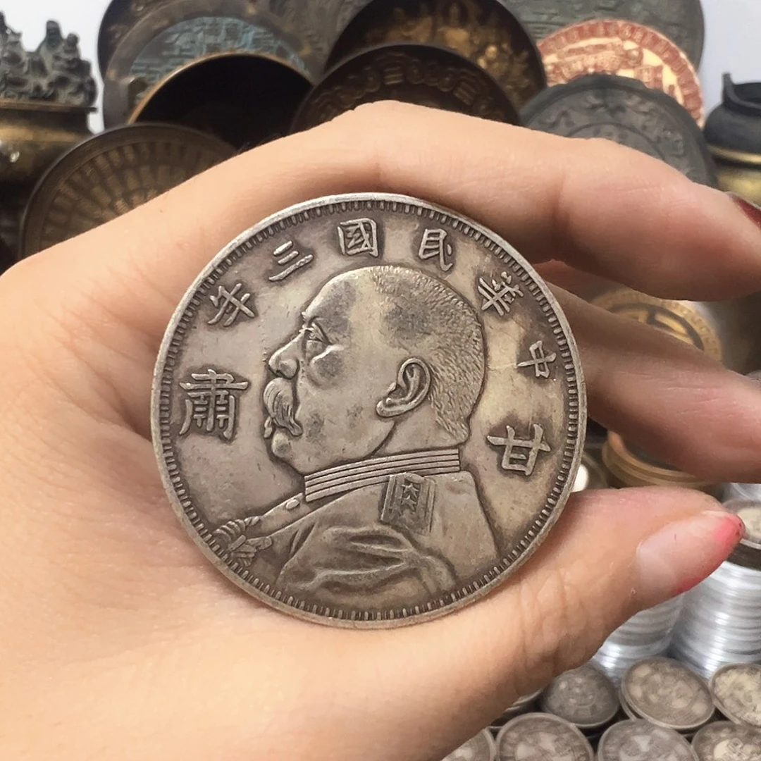 金属复古风格摆件