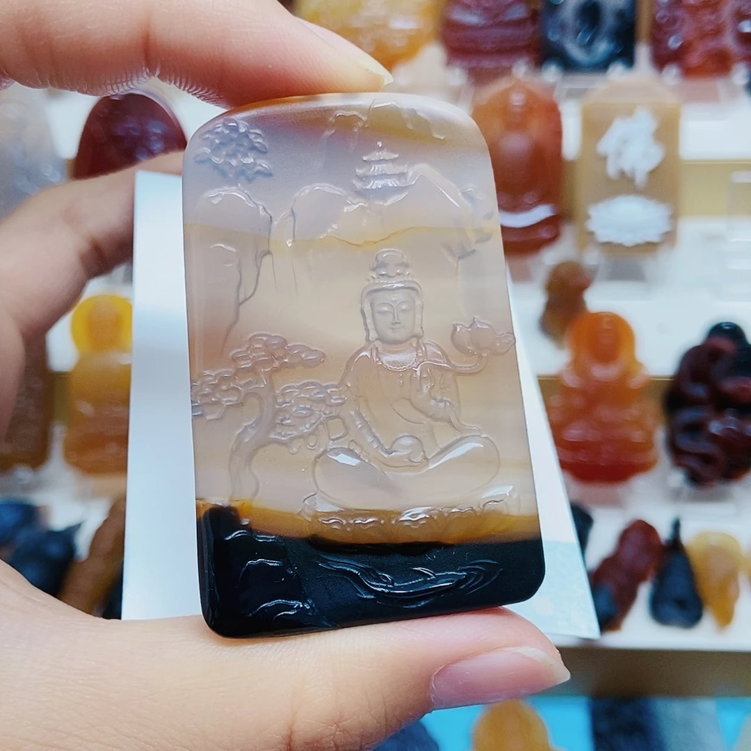 玛瑙/玉髓颈饰未镶嵌龙**下