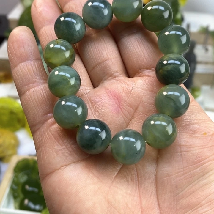 蛇纹石玉手链未镶嵌奔****_