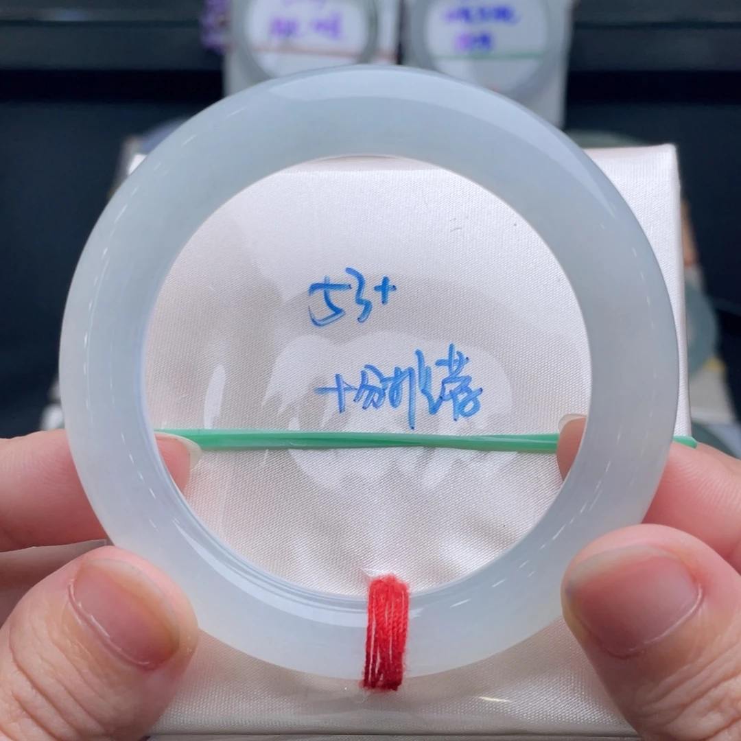 翡翠未镶嵌手镯翡翠手镯