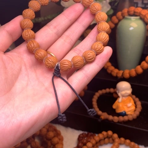 桃核吊坠龙纹桃核