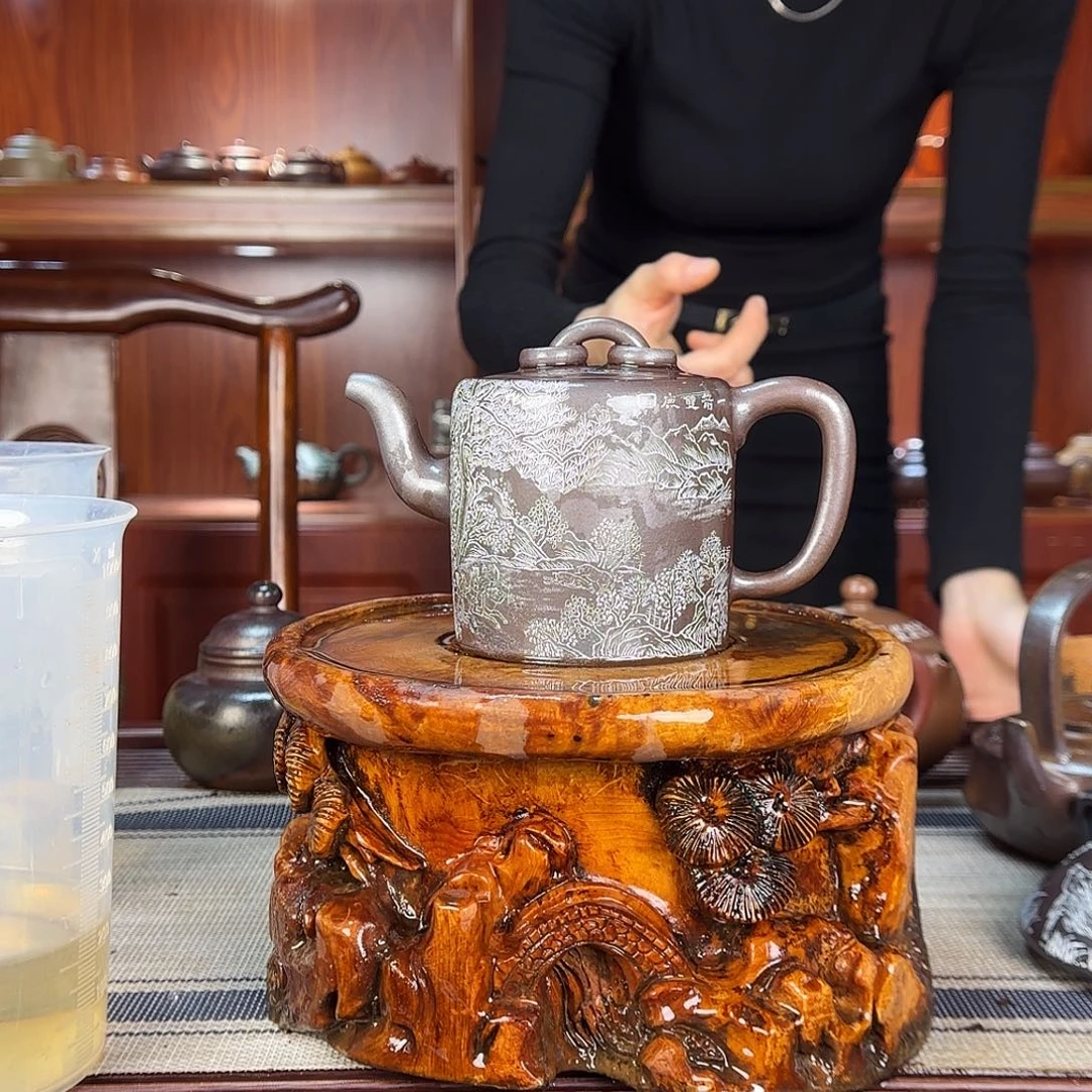 紫砂茶壶蒋凌云老师。380c