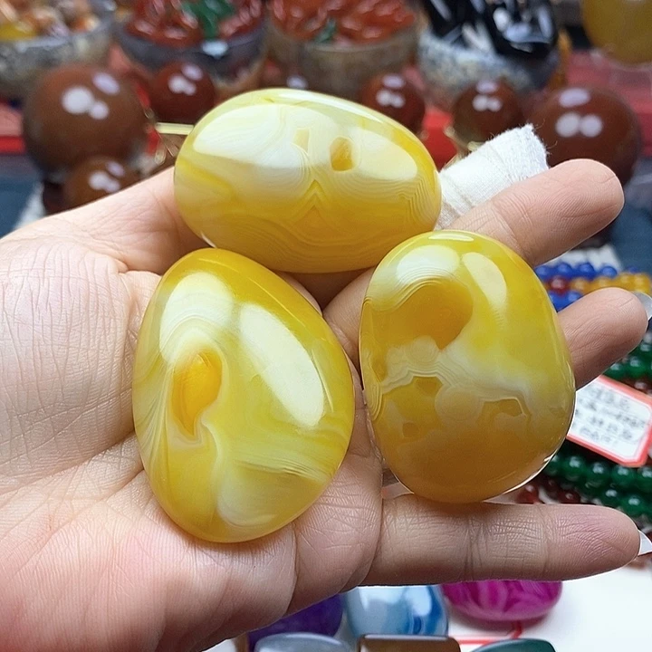 玛瑙/玉髓珠宝奇石未镶嵌小*宸