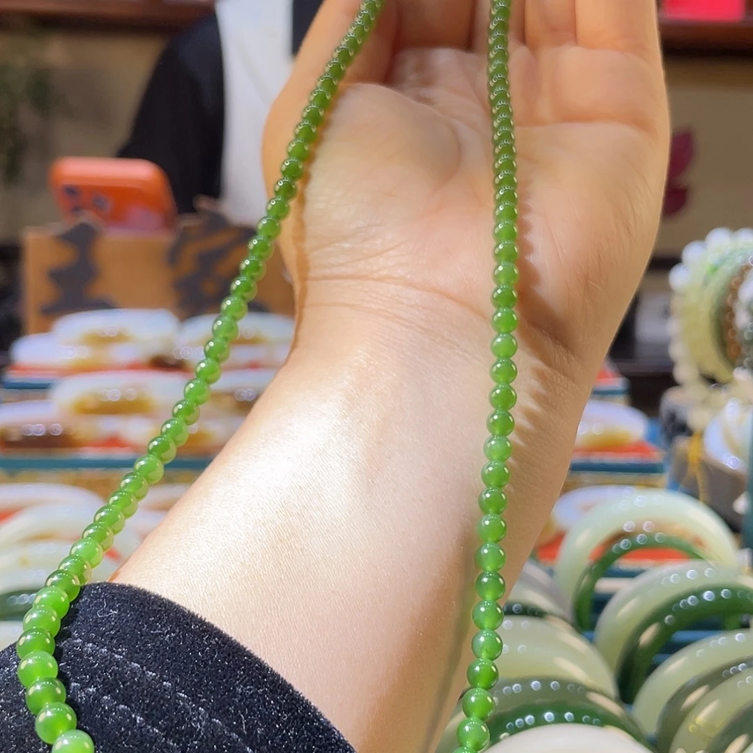 和田玉（碧玉）未镶嵌手链