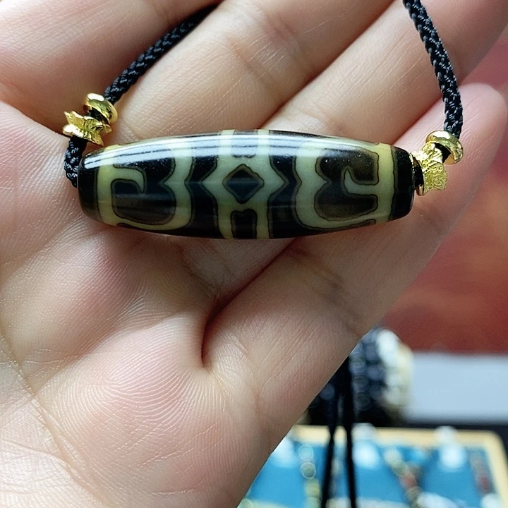 玛瑙/玉髓颈饰合金