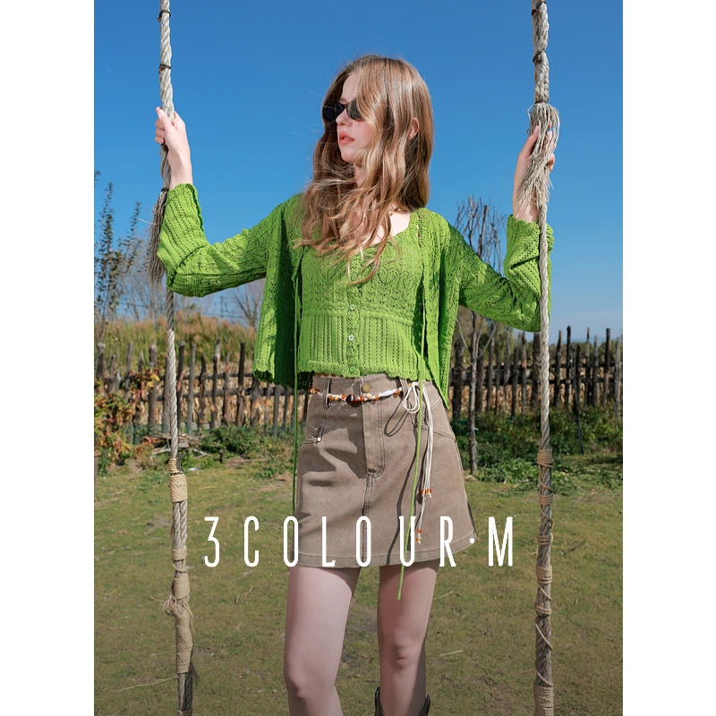 三彩2025秋季新款绿色镂空针织开衫吊带两件套短V领开衫喇叭袖女M