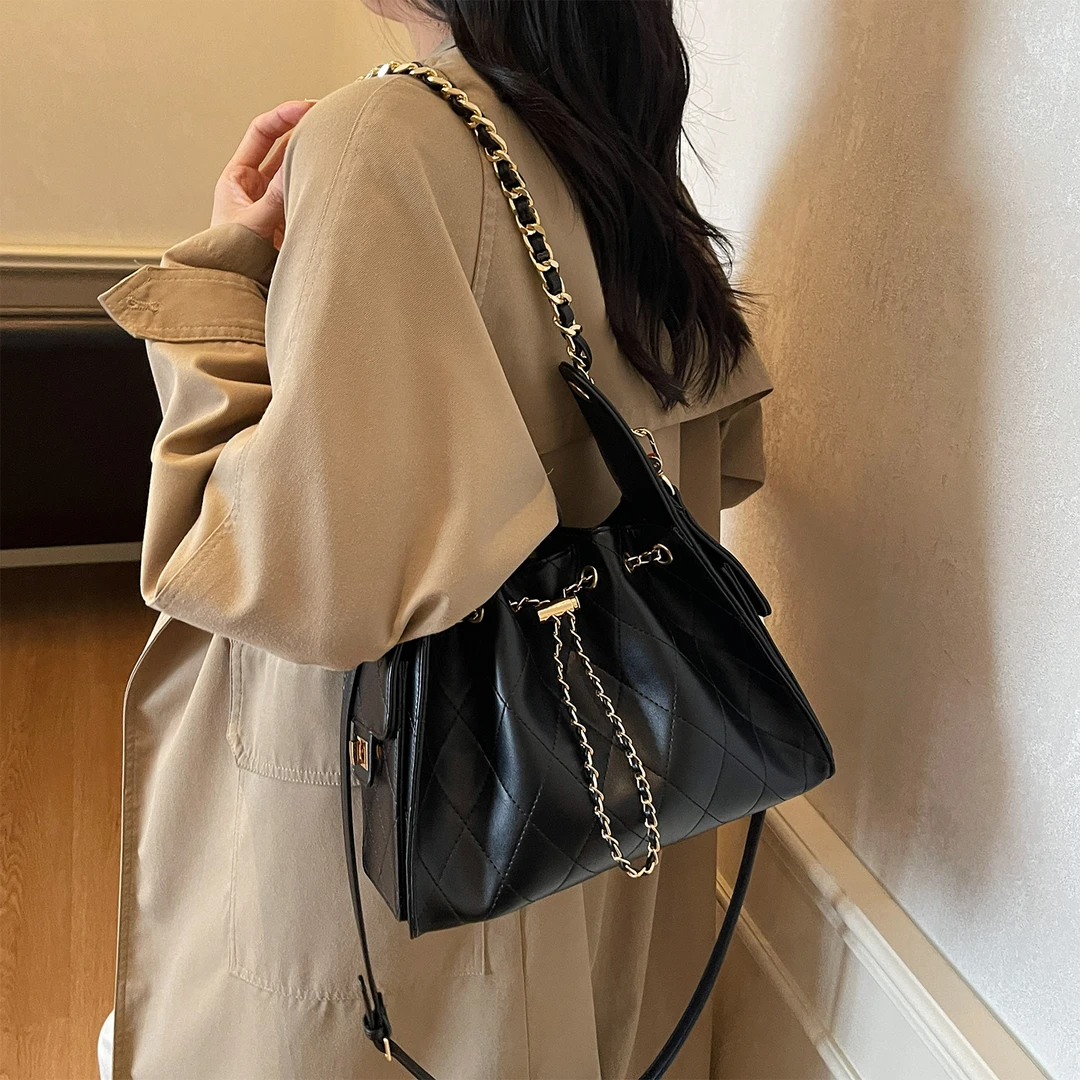 艾米兔女包2025新款潮流简约拼接时尚菱格绣线百搭通勤单肩斜挎包