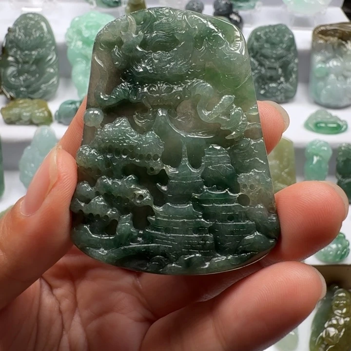 翡翠未镶嵌颈饰翡翠
