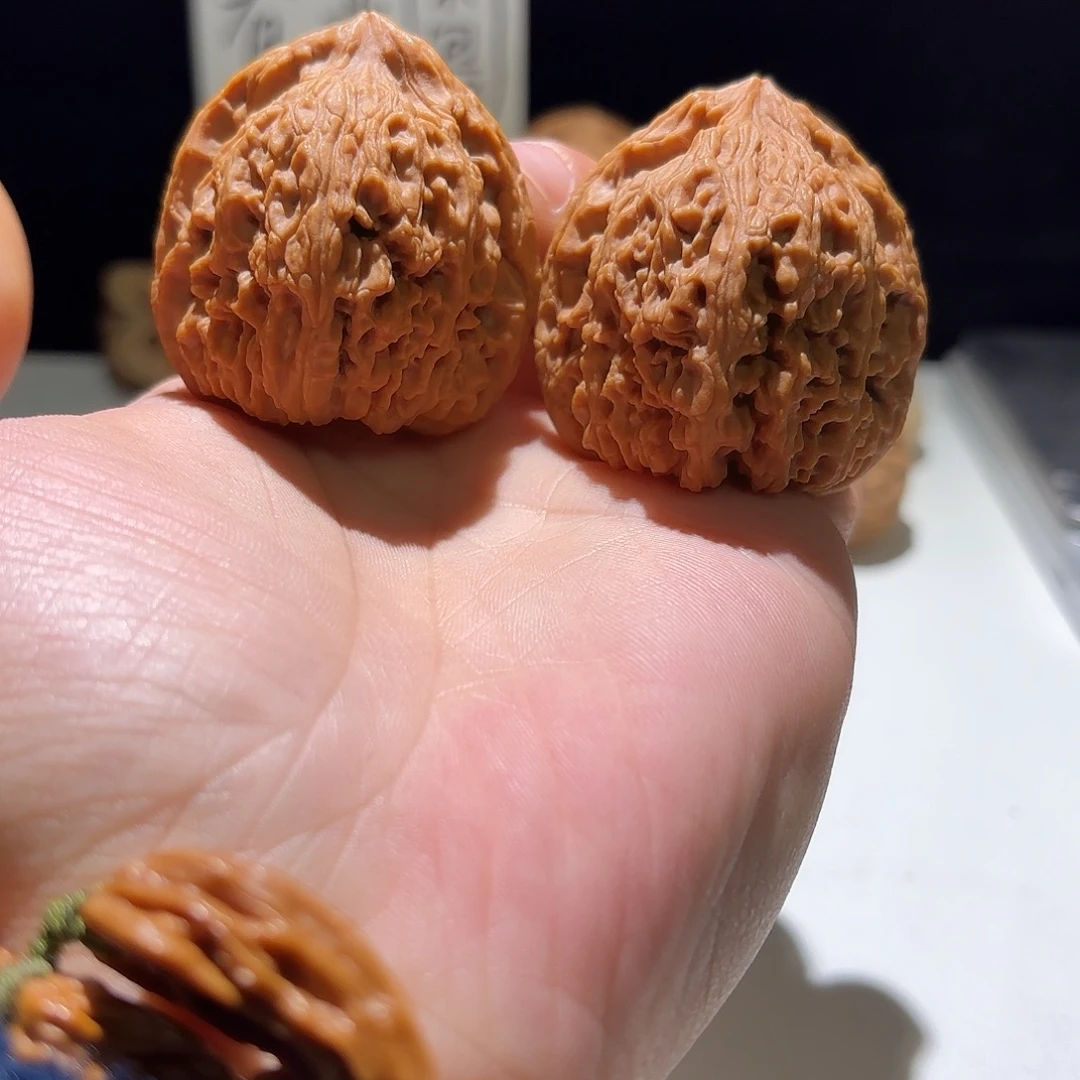 阿***丶桃核吊坠涿鹿南将42高炮