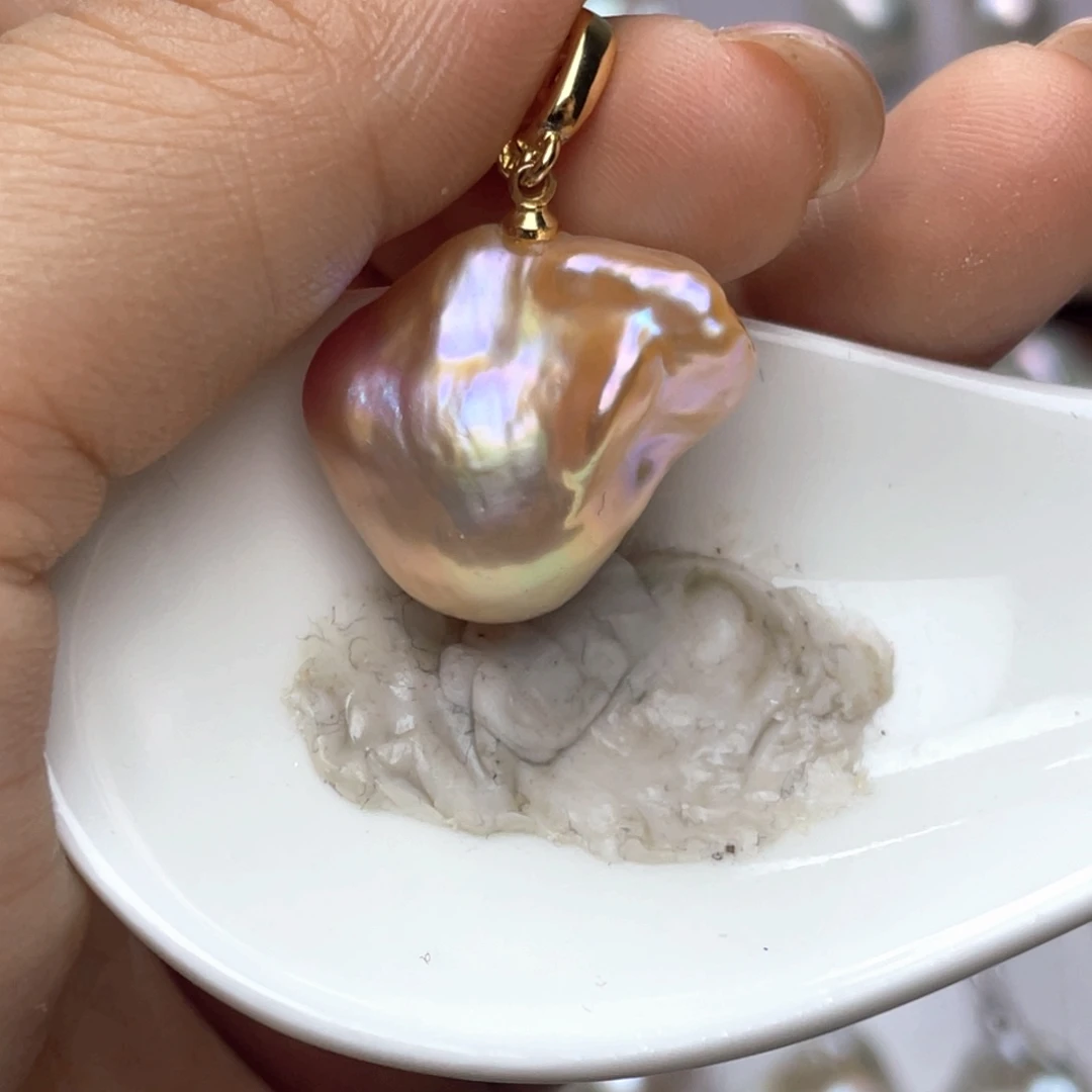 未镶嵌颈饰淡水珍珠